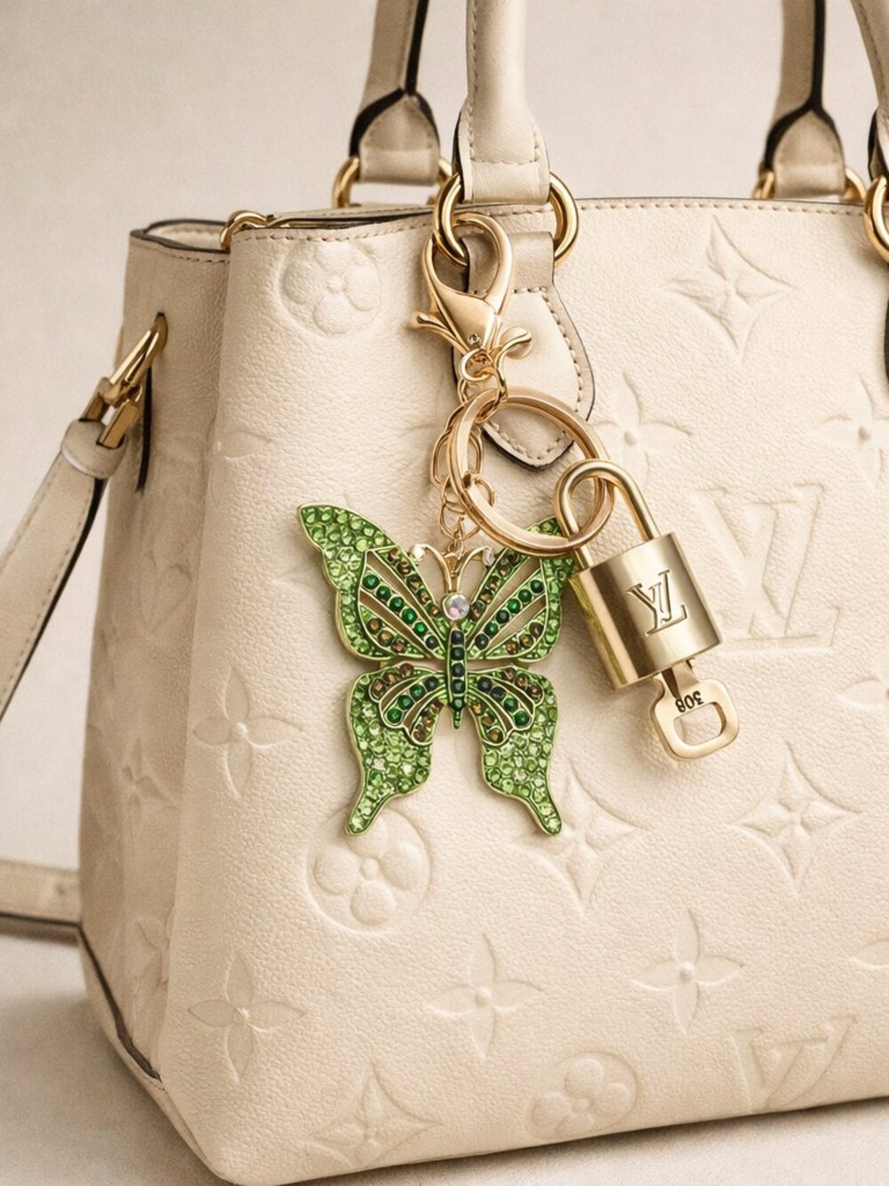 Authentic Louis Vuitton Gold Padlock & Key🔒 w/ Unbranded Butterfly Keychain - Picture 1 of 9